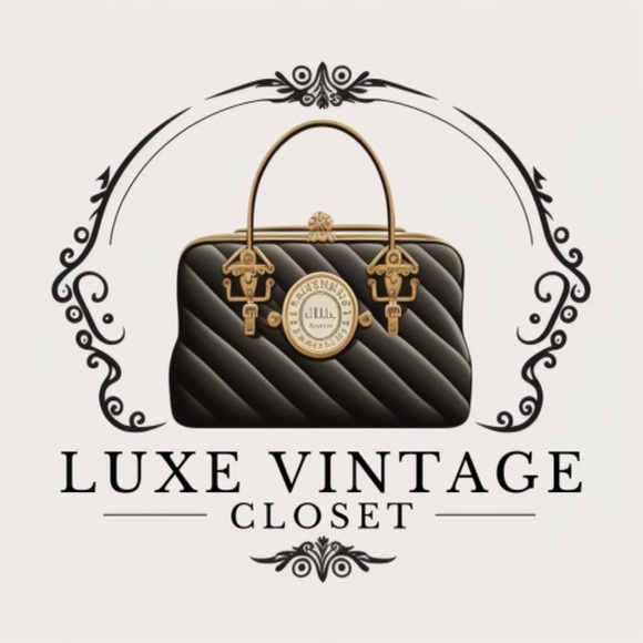 Meet your Posher, Suzy - Picture 2 of 2